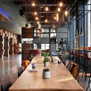 Moxy Fountainbridge **** Edinburgh